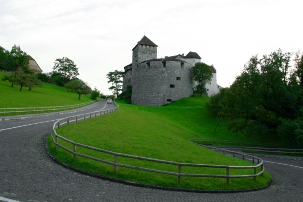 Hrad Vaduz - dominanta lichtenštejnské metropole.