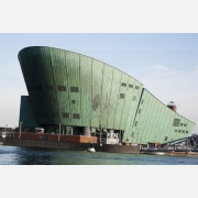 Nemo - centrum vědy. Museum plné interaktivních exponátů. Nemo - centrum vědy. Museum plné interaktivních exponátů.